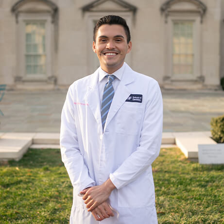 meet dr cristhian martinez